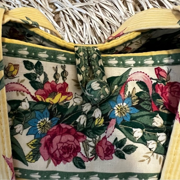 Vintage VERA BRADLEY Hope 2002 Medium Button Tote Yellow Pink Green Floral Y2K - Picture 3 of 12